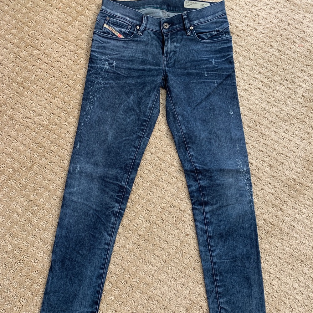 Diesel Getlegg skinny distressed Jeans size 27 32